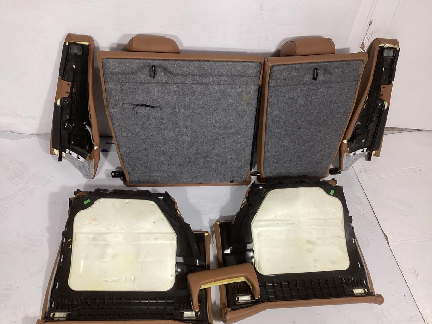 2007-2013 BMW 328i Front Rear Complete Seat Assembly & Door Panel Set OEM