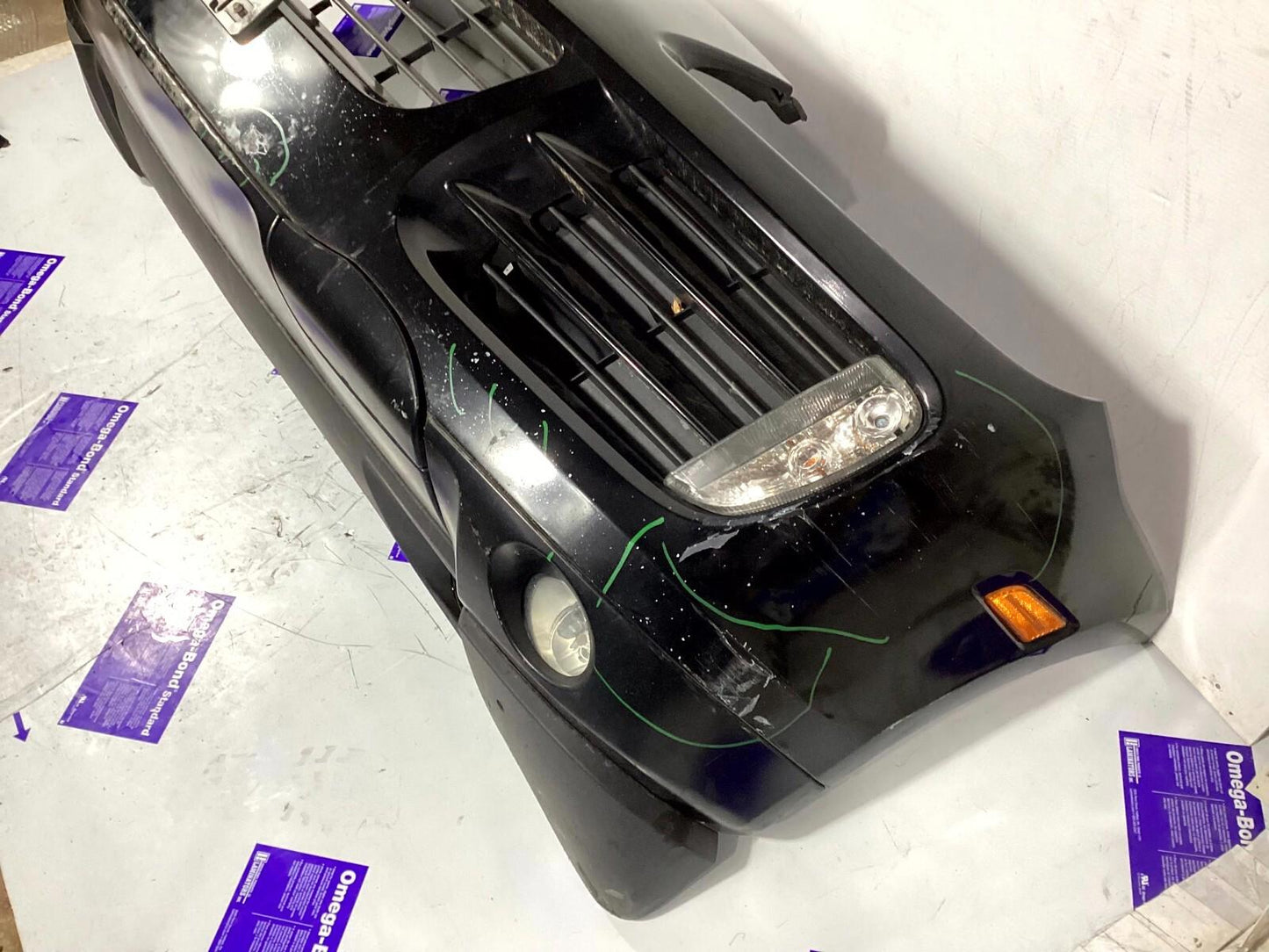 2008 - 2010 Porsche Cayenne Front Bumper Cover Assembly w/ Lamp OEM