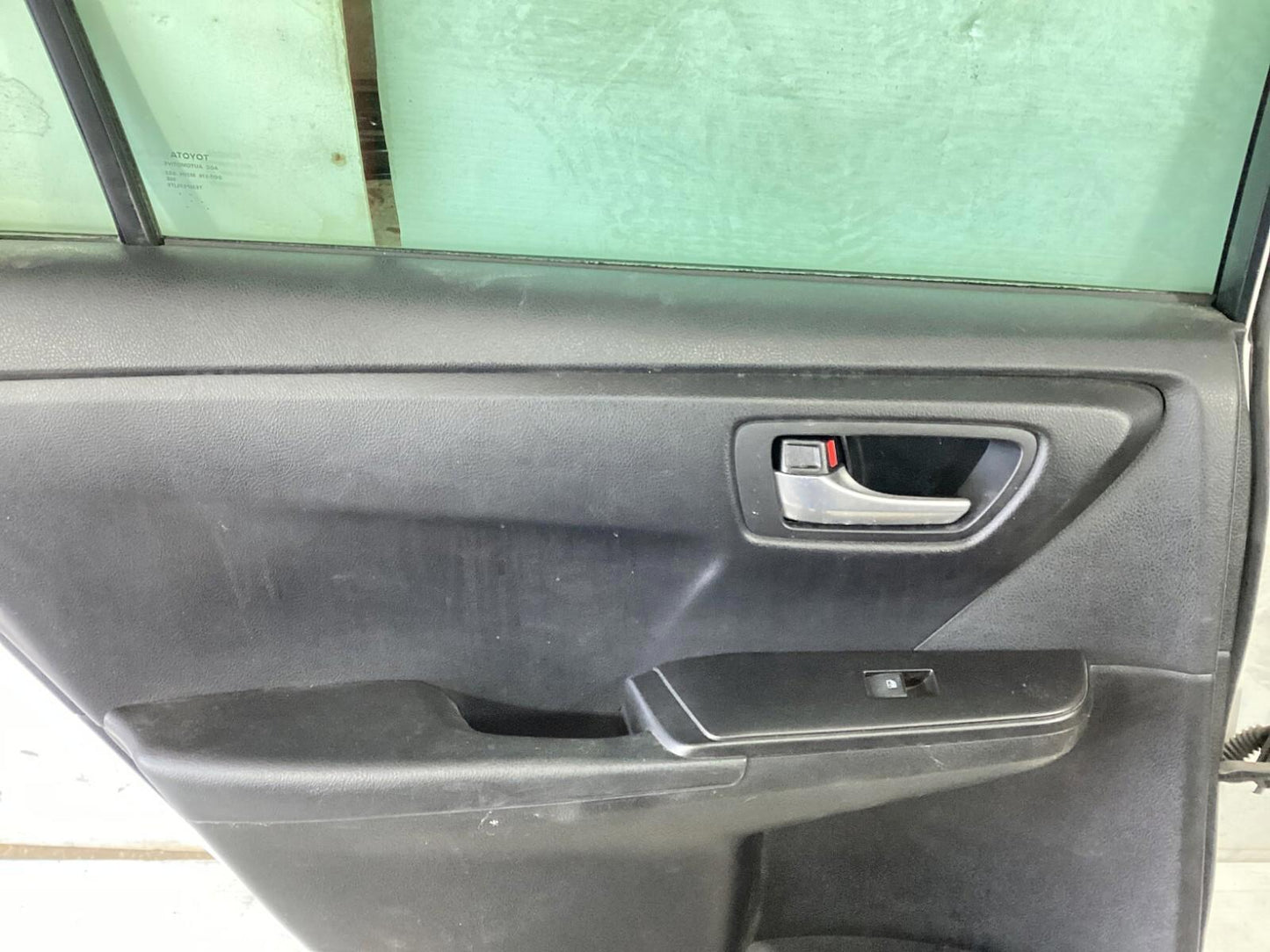 2015-2017 Toyota Camry Rear Driver Side Complete Door Assembly w/ Glass - OEM .