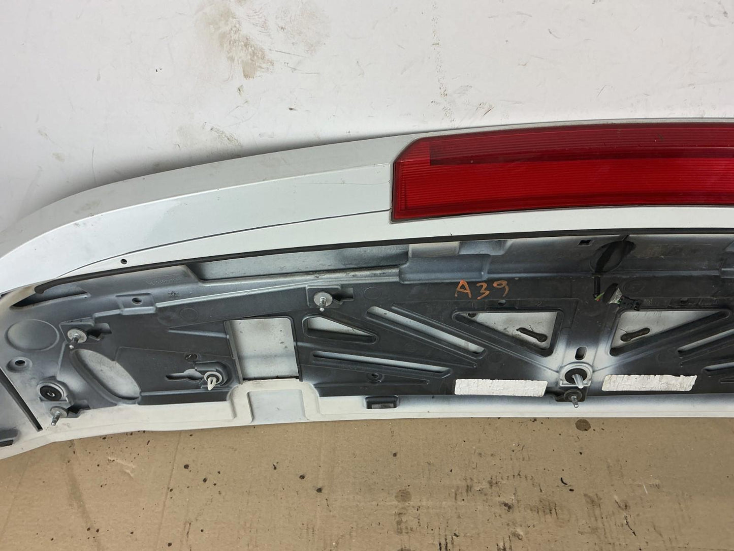 2014-2018 BMW X5 F15 xDrive50i Rear Spoiler w/ 3rd Brake Light 7294468 OEM