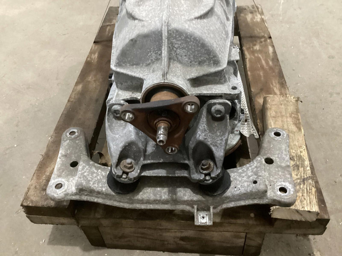 2007 - 2013 BMW 328i E90 Automatic Transmission Gear Box 24243511 OEM