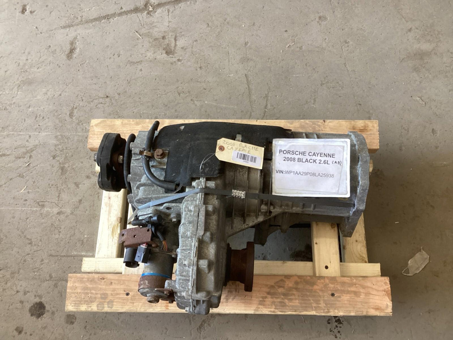 2003 - 2010 Porsche Cayenne Transmission Transfer Case Gear Box OEM