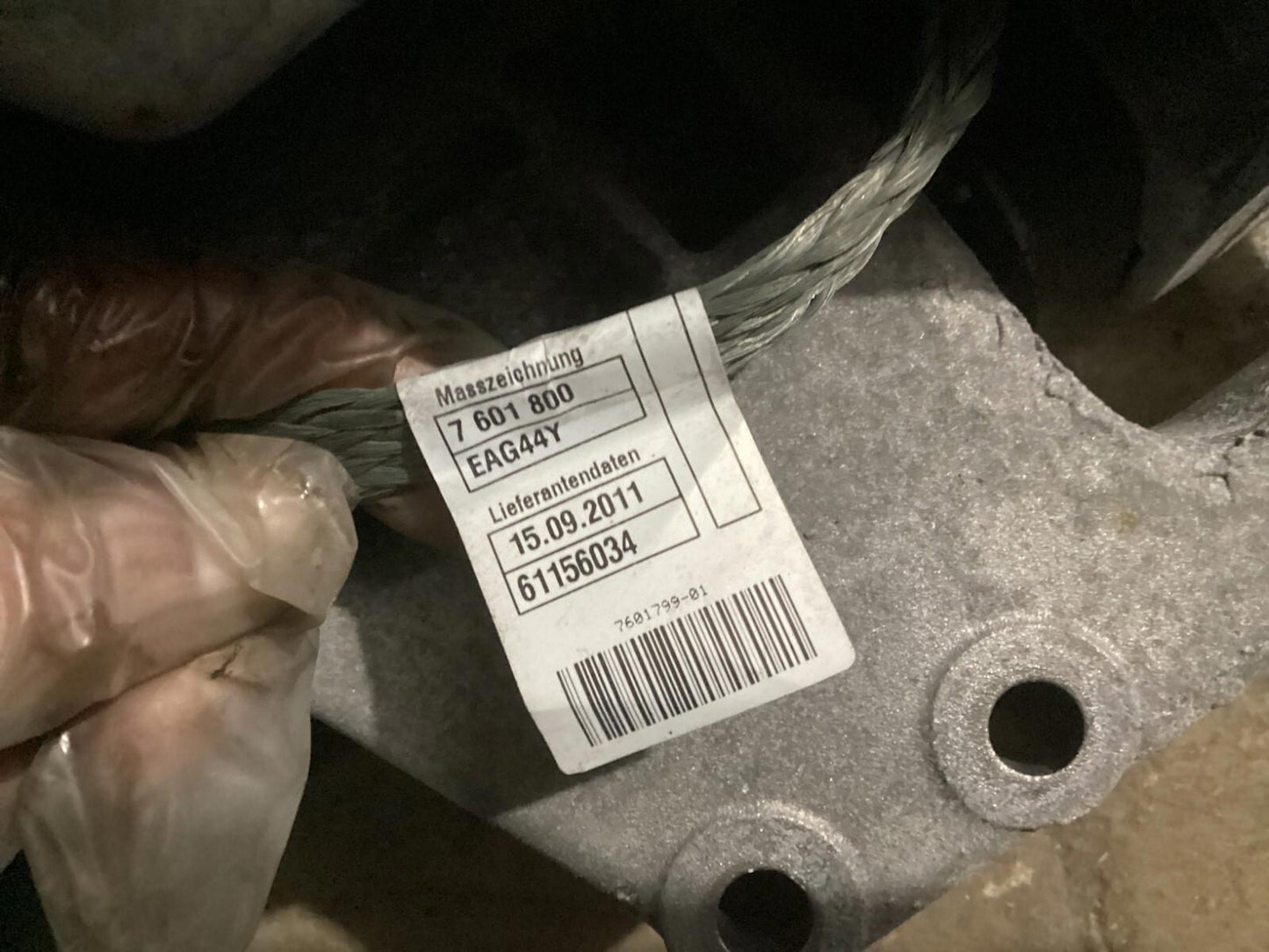 2012 - 2017 BMW X3 F25 Transfer Case Automatic w/ Driveshaft Propeller OEM