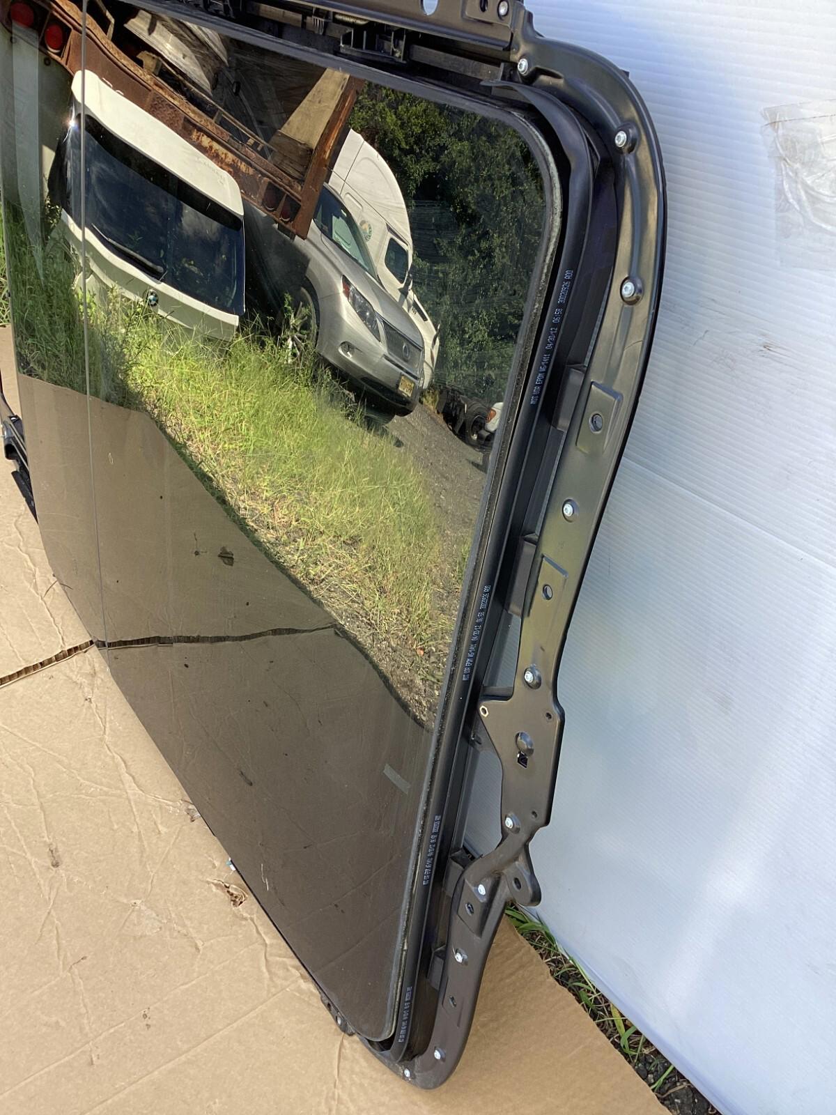 2008-2013 BMW X5 E70 UPPER PANORAMIC SUNROOF MOONROOF ROOF WINDOW GLASS OEM .