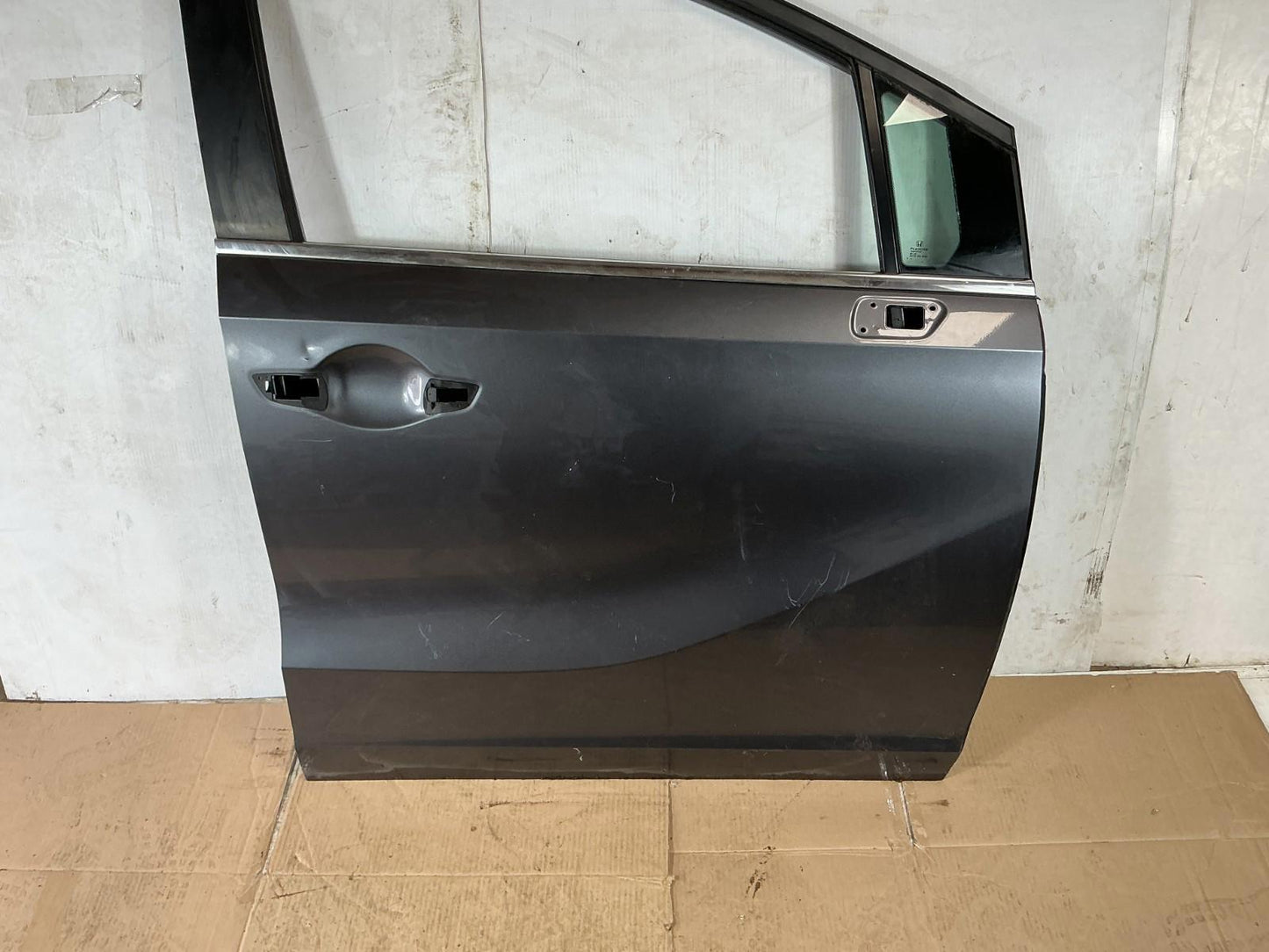 2018 - 2023 Honda Odyssey Front Right Passenger Side Door Shell Panel OEM