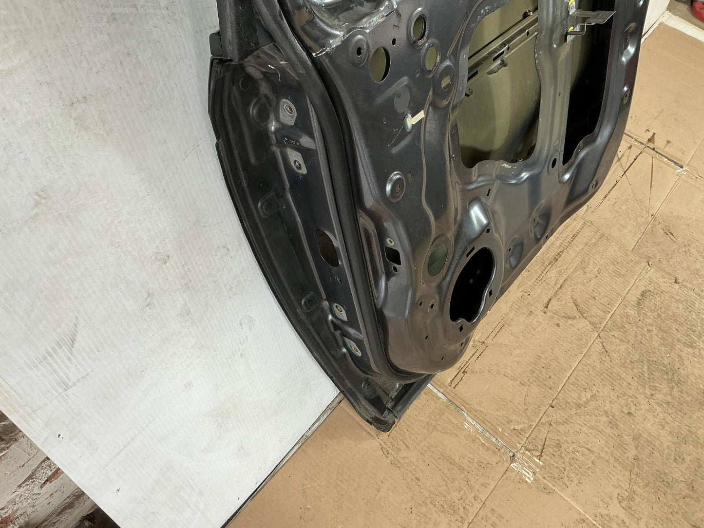2018 - 2023 Honda Odyssey Front Right Passenger Side Door Shell Panel OEM