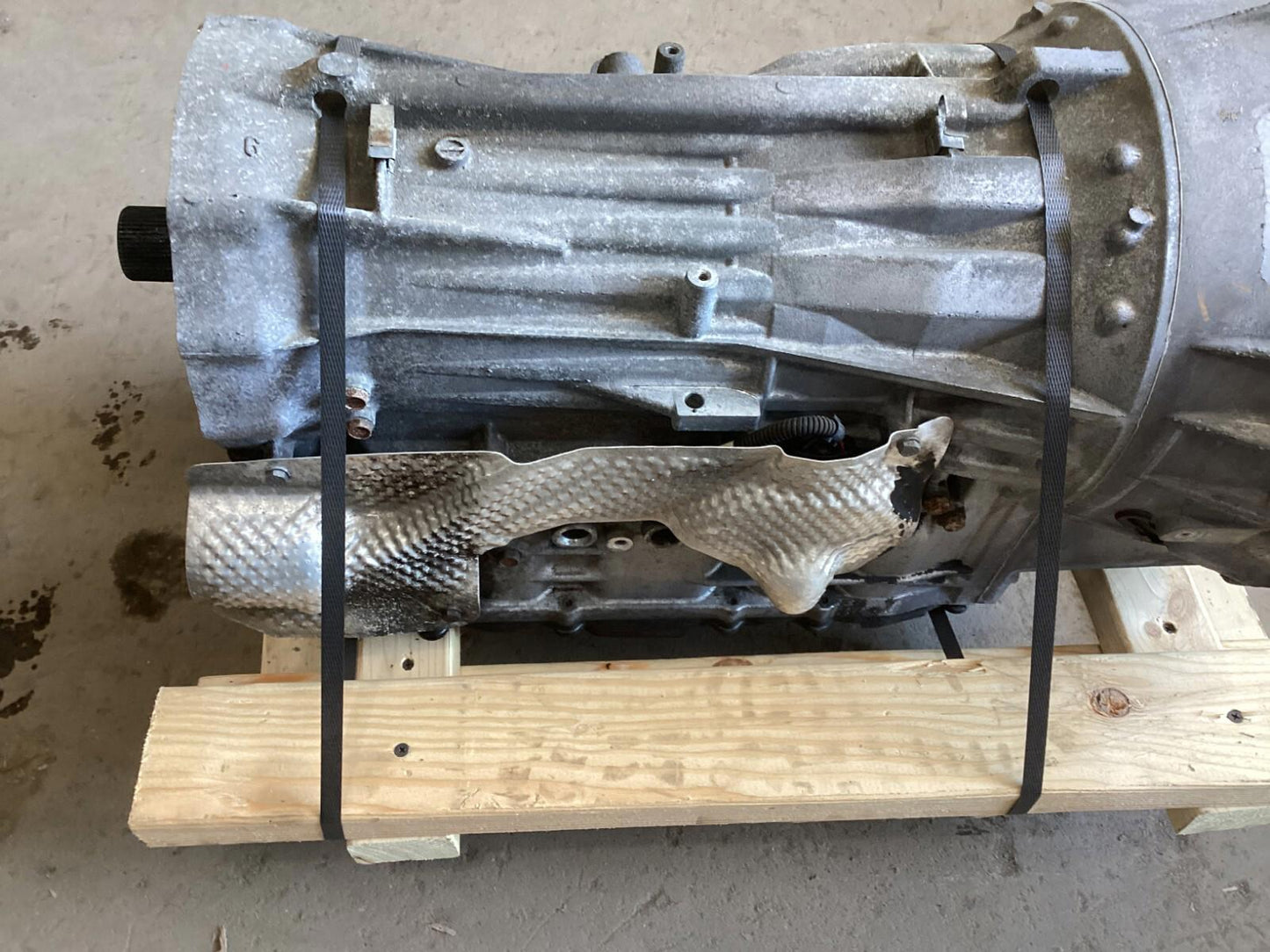 2008 - 2010 Porsche Cayenne AWD Automatic Transmission 169k Miles 09D300037M OEM