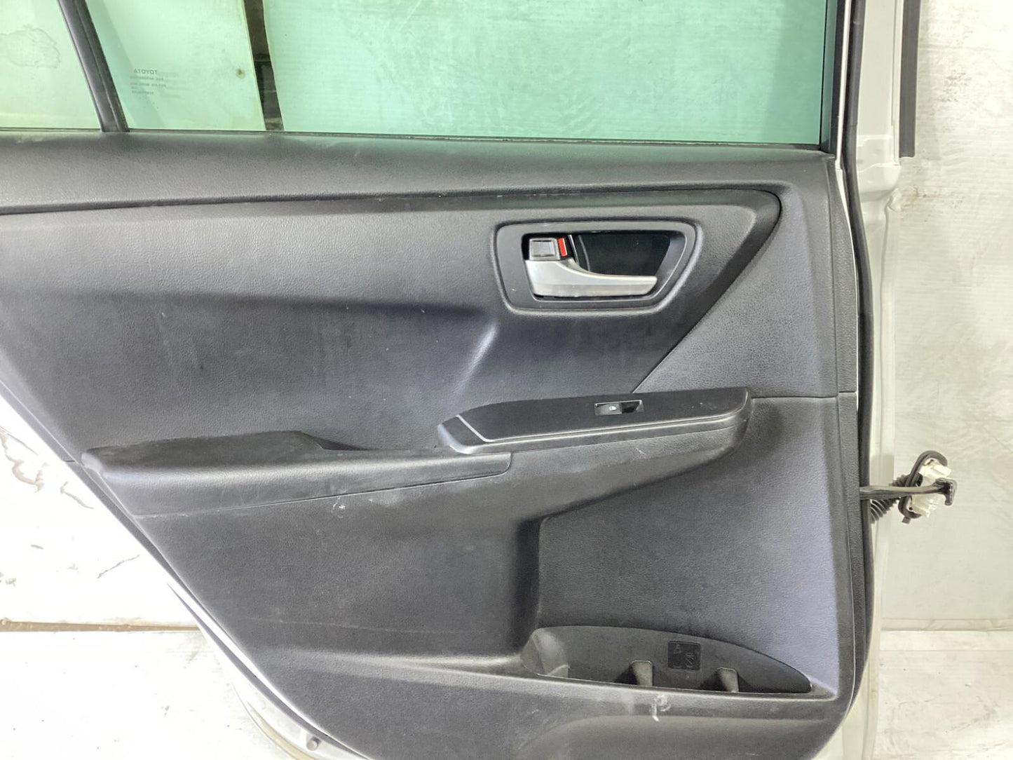 2015-2017 Toyota Camry Rear Driver Side Complete Door Assembly w/ Glass - OEM .