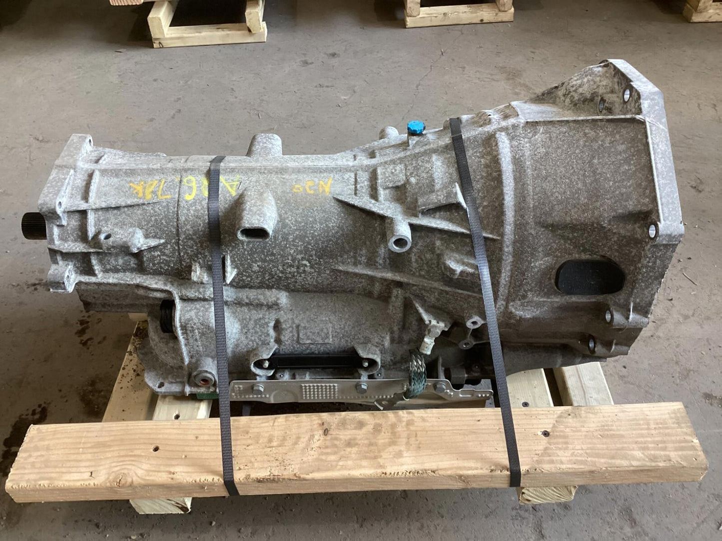 2012 - 2015 BMW F30 320i xDrive AWD Automatic Transmission Gearbox Assembly OEM
