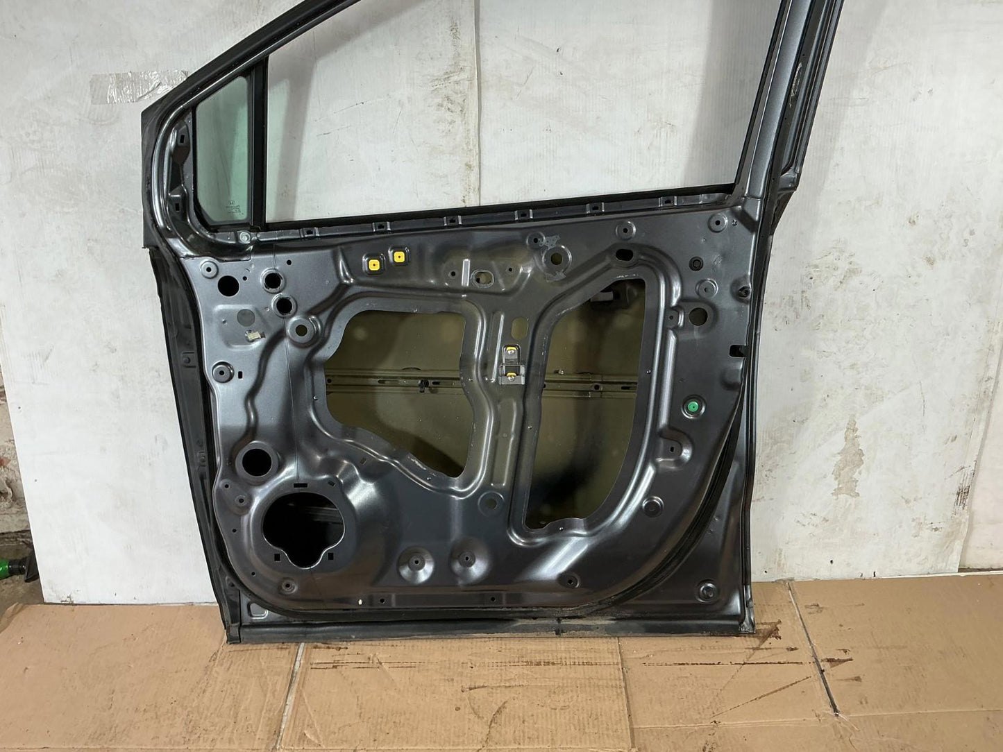 2018 - 2023 Honda Odyssey Front Right Passenger Side Door Shell Panel OEM