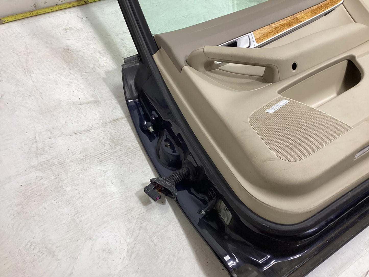 2008-2010 AUDI A6 - REAR RIGHT SIDE DOOR SHELL PANEL W/ GLASS OEM .