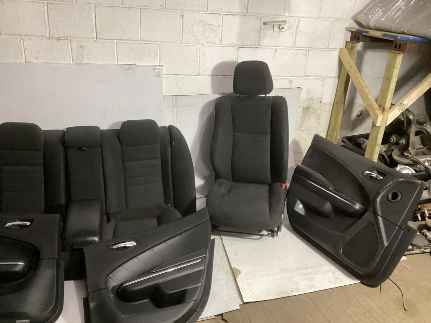 2011 - 2014 Dodge Charger Front Rear Complete Seat Assembly & Door Panel Set OEM