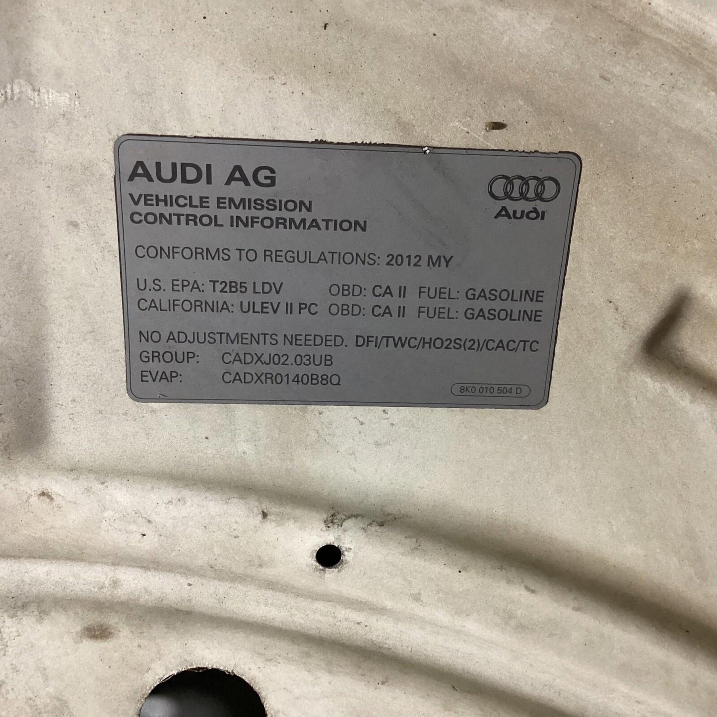 2009-2012 AUDI A4 2.0T PREMIUM SERIES HOOD COVER PANEL SHELL 077010542A OEM .