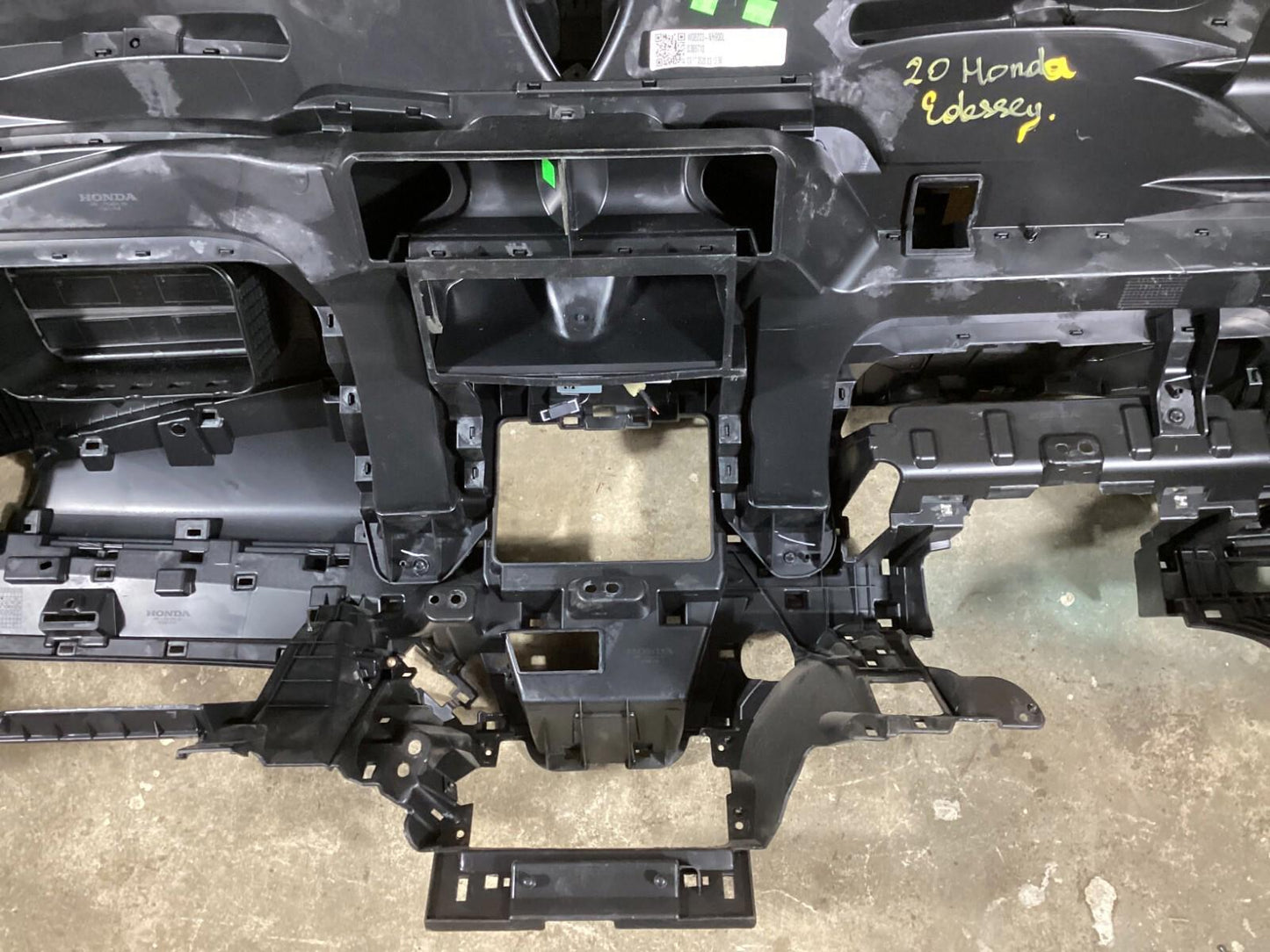 2018 - 2022 HONDA ODYSSEY FRONT DASH DASHBOARD INSTRUMENT COVER PANEL BLACK OEM.