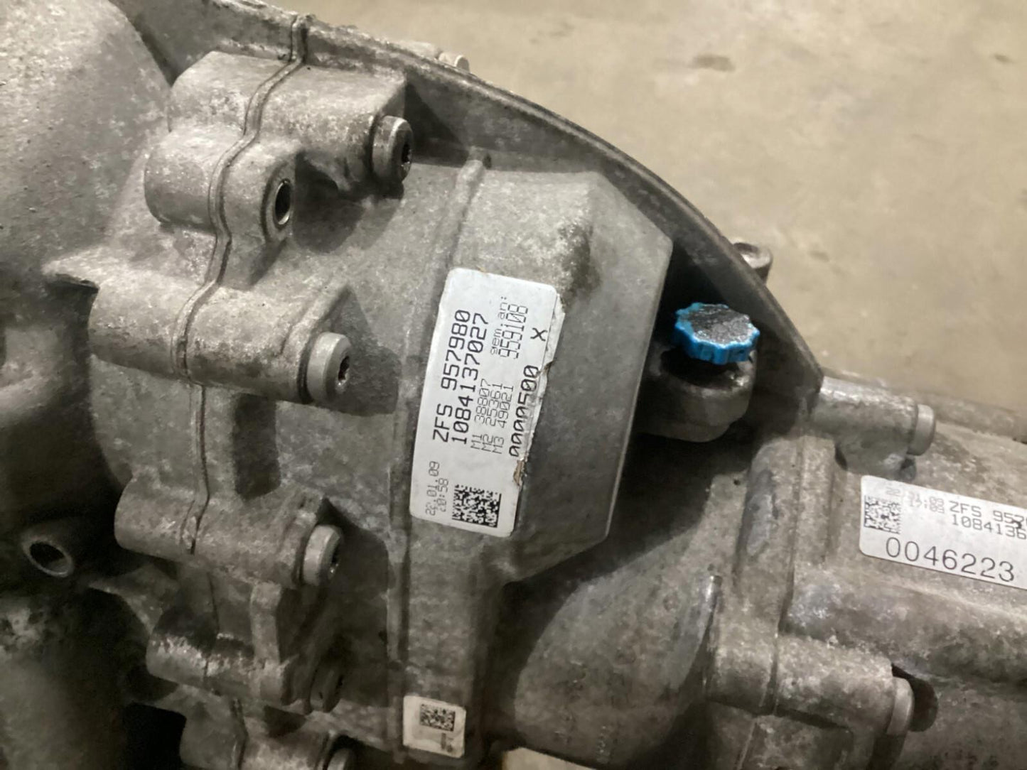 2009 - 2012 AUDI S5 AUTOMATIC TRANSMISSION GEARBOX ZFS957048; 1084401009 OEM .