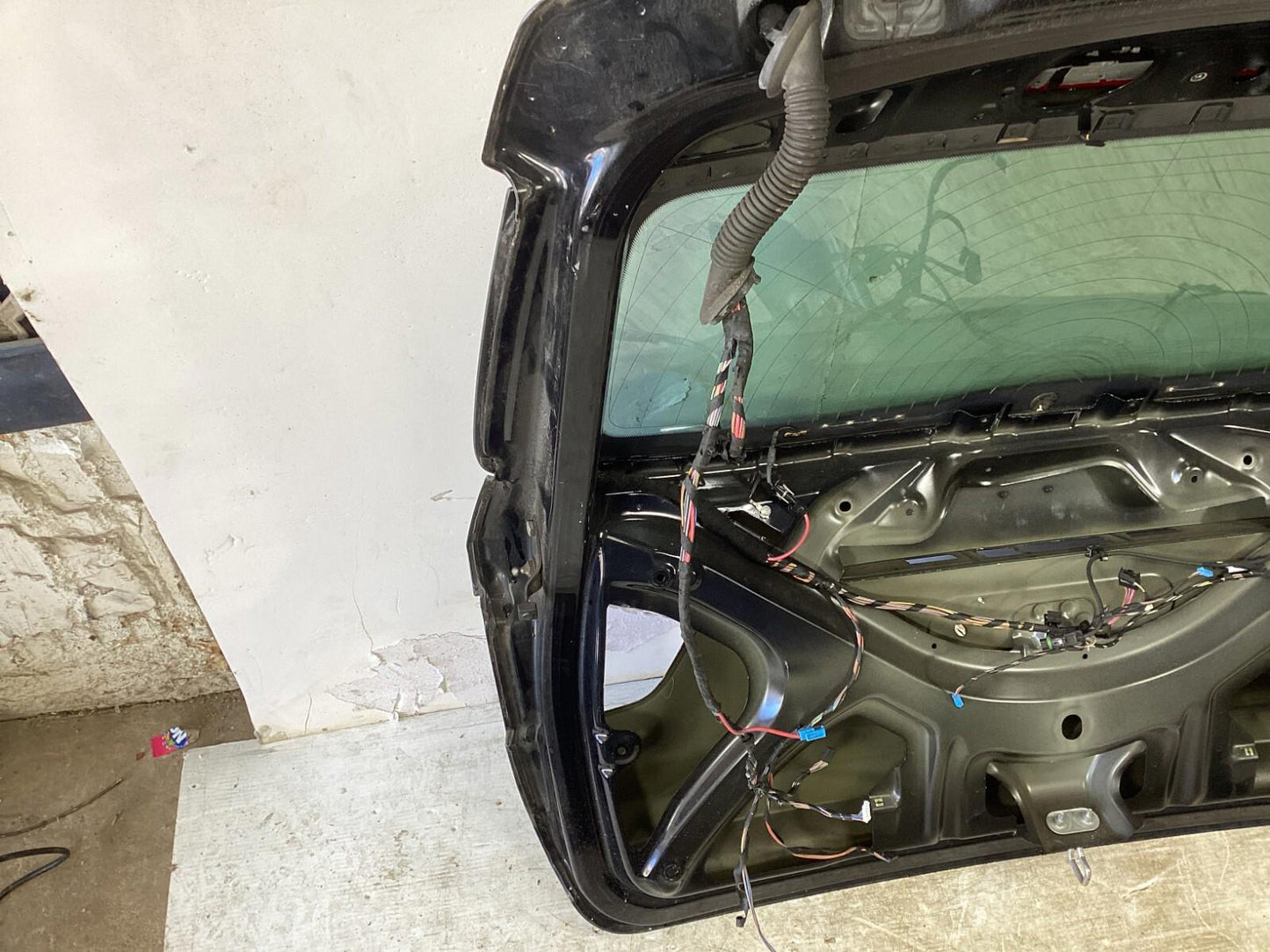 2011 - 2017 BMW X3 F25 Rear Tailgate Trunk Lid Panel Assembly OEM .