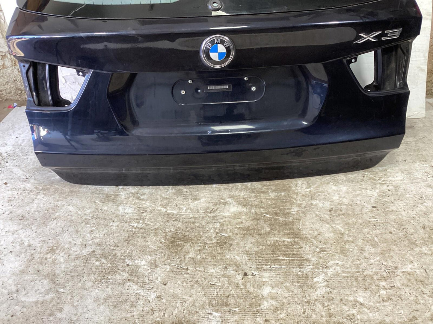 2011 - 2017 BMW X3 F25 Rear Tailgate Trunk Lid Panel Assembly OEM .