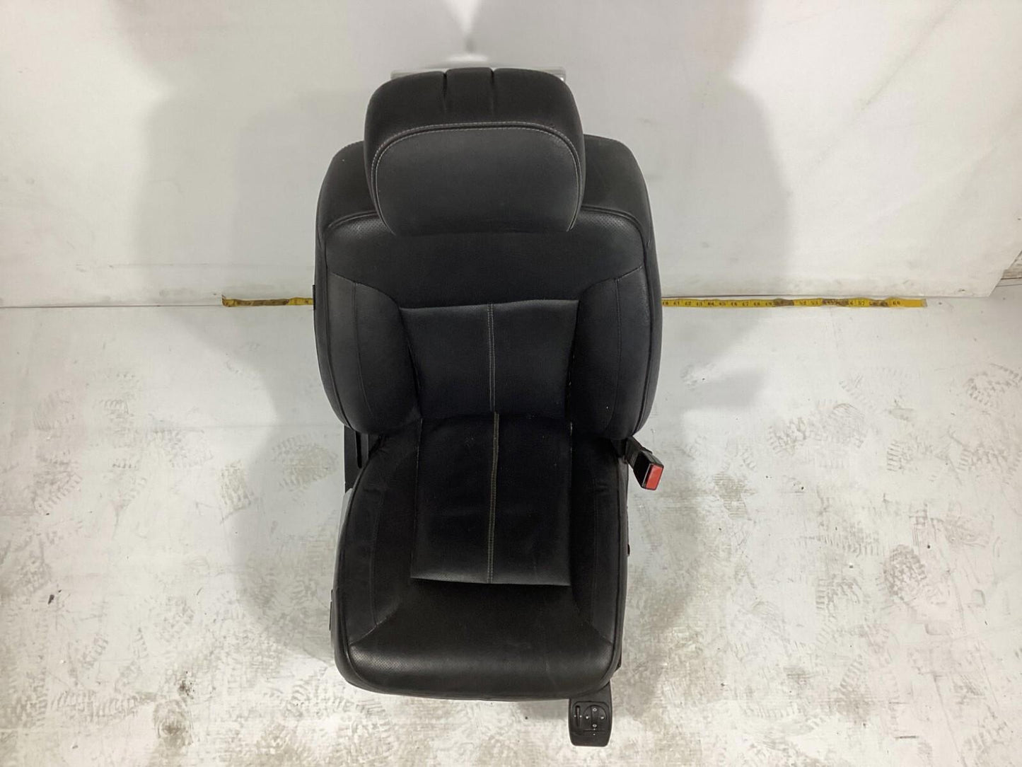 2007-2012 MERCEDES BENZ GL550 AMG SPORT FRONT RIGHT SEAT LEATHER W/ SCREEN OEM .
