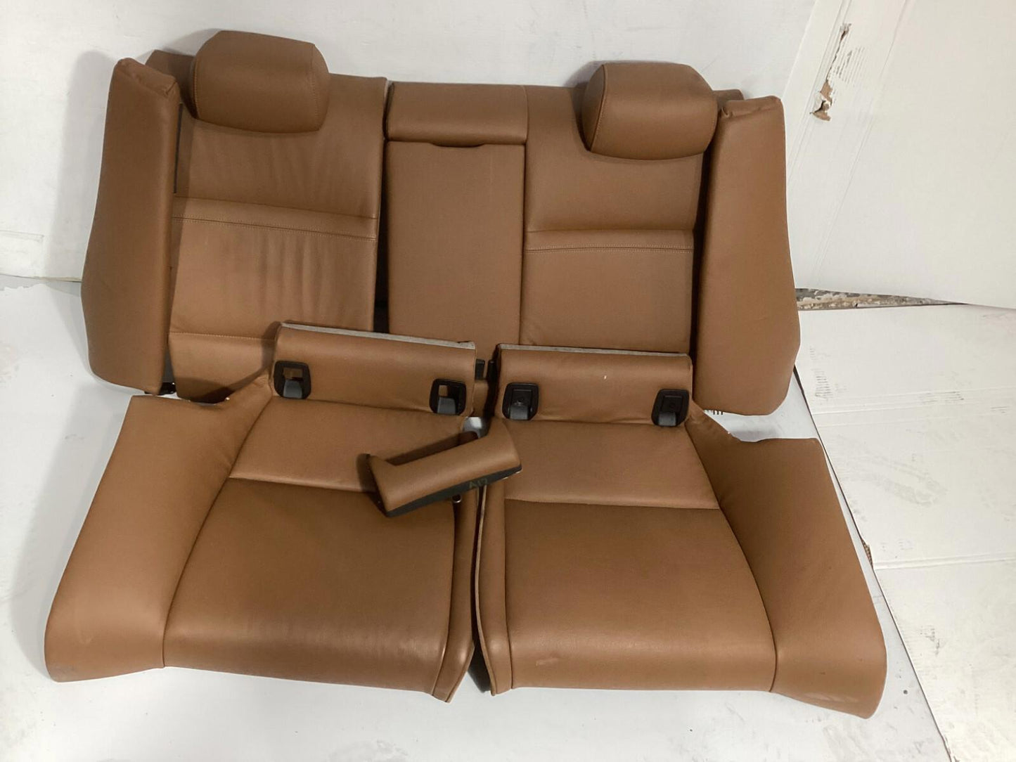2007-2013 BMW 328i Front Rear Complete Seat Assembly & Door Panel Set OEM