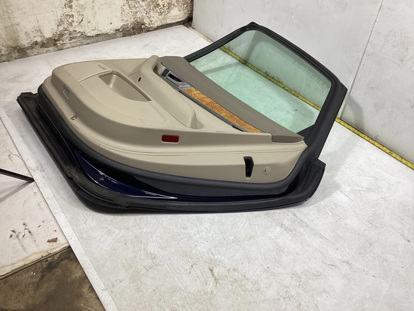 2008-2010 AUDI A6 - REAR RIGHT SIDE DOOR SHELL PANEL W/ GLASS OEM .