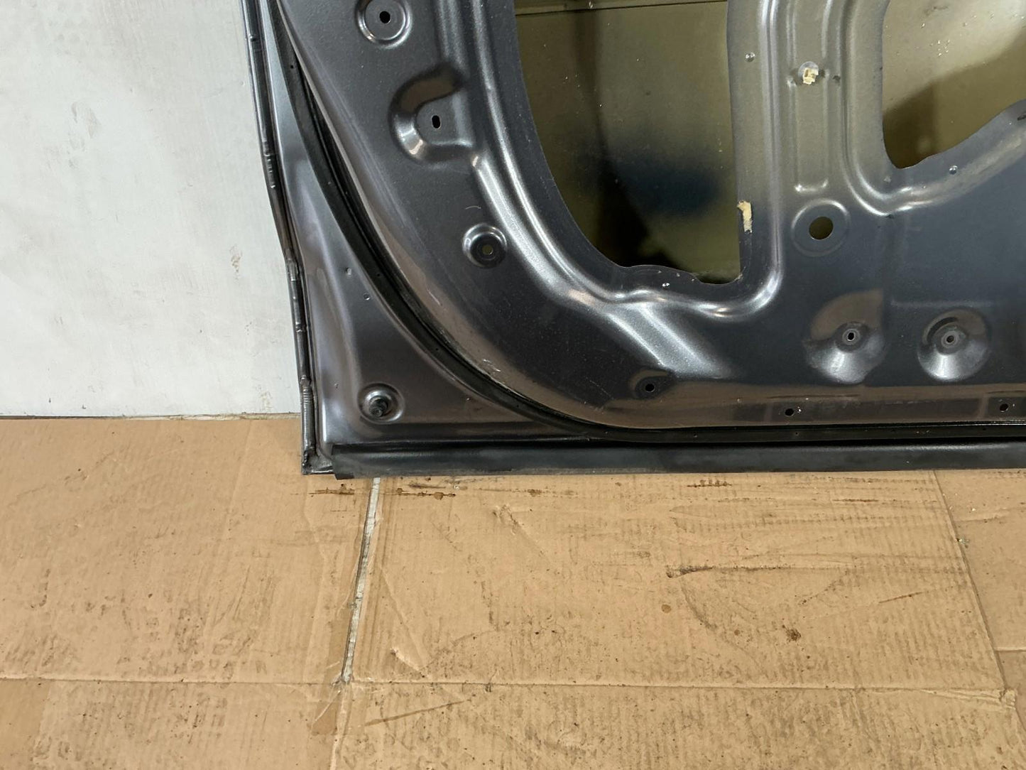 2018 - 2023 Honda Odyssey Front Left Driver Side Door Shell Panel OEM