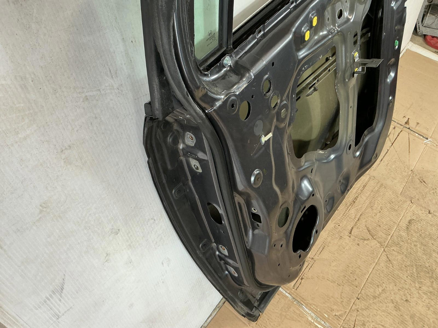 2018 - 2023 Honda Odyssey Front Right Passenger Side Door Shell Panel OEM