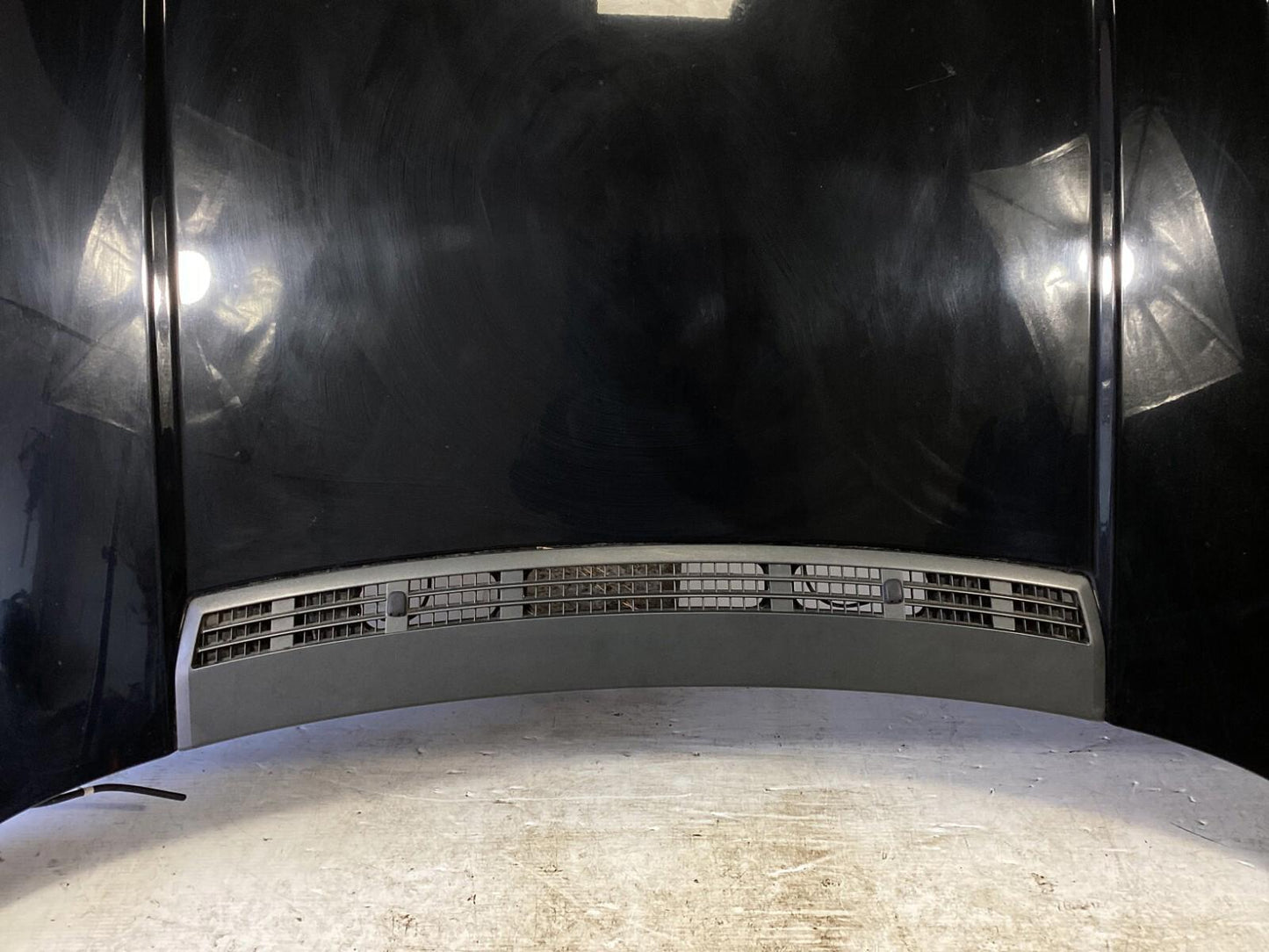 2010 - 2012 LAND ROVER RANGE ROVER HSE Hood Bonnet Shell Cover Panel OEM .