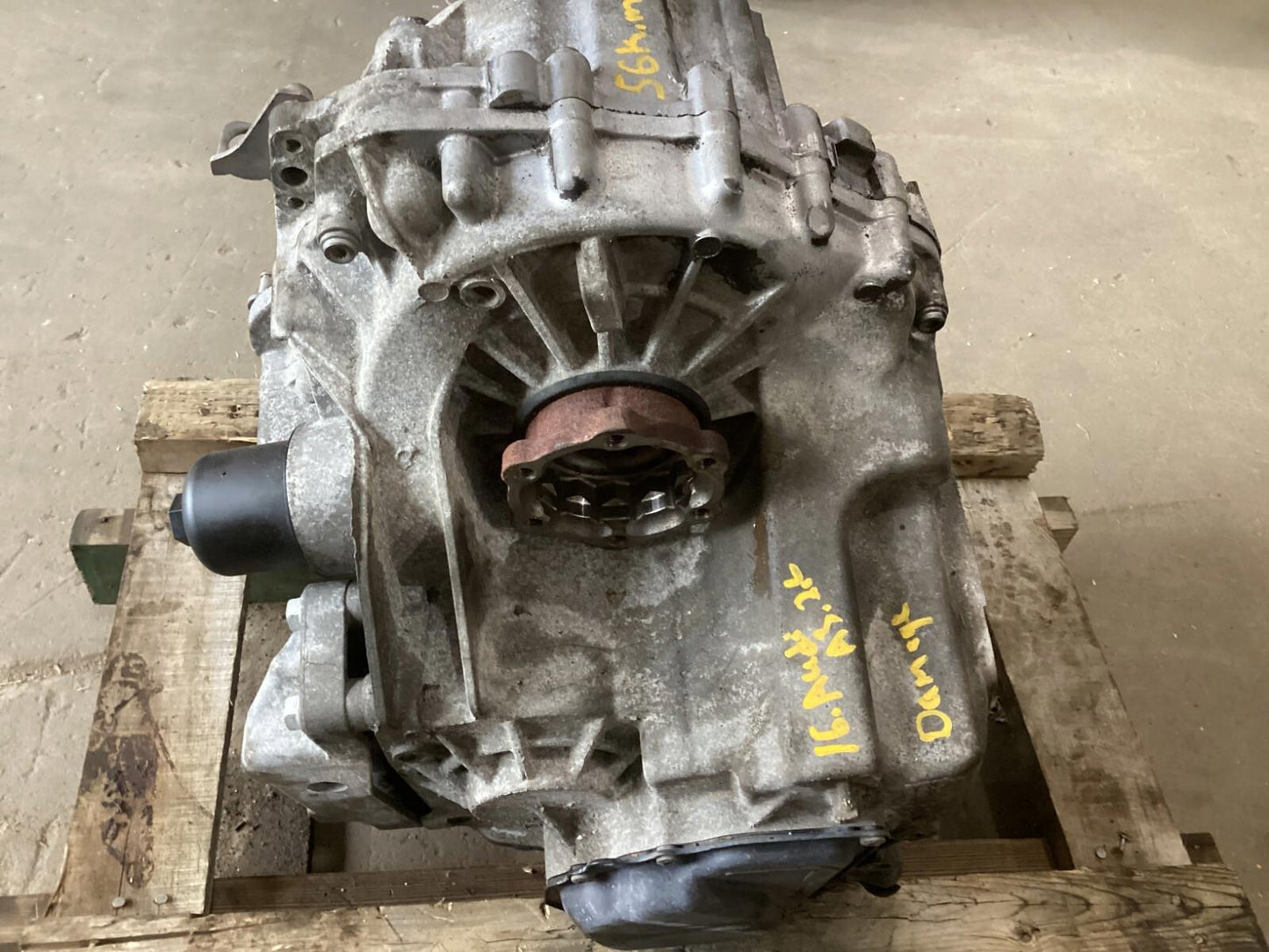2013 - 2016 AUDI A3 Automatic Transmission Gearbox 02E409061D OEM