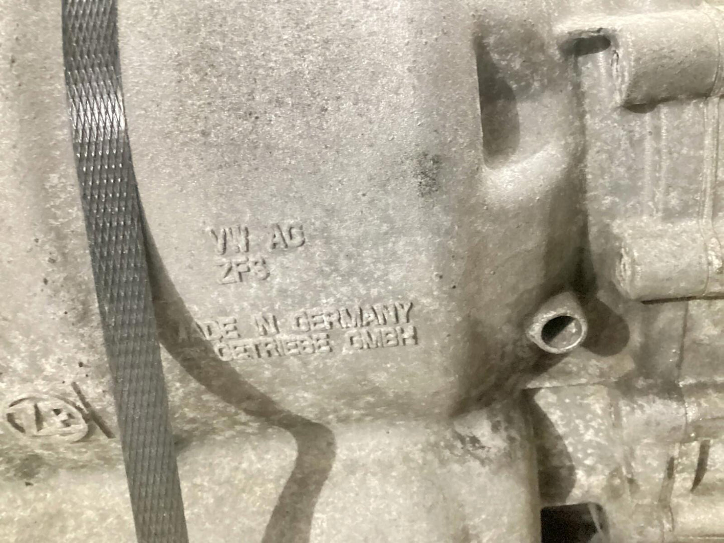 2009 - 2012 AUDI S5 AUTOMATIC TRANSMISSION GEARBOX ZFS957048; 1084401009 OEM .
