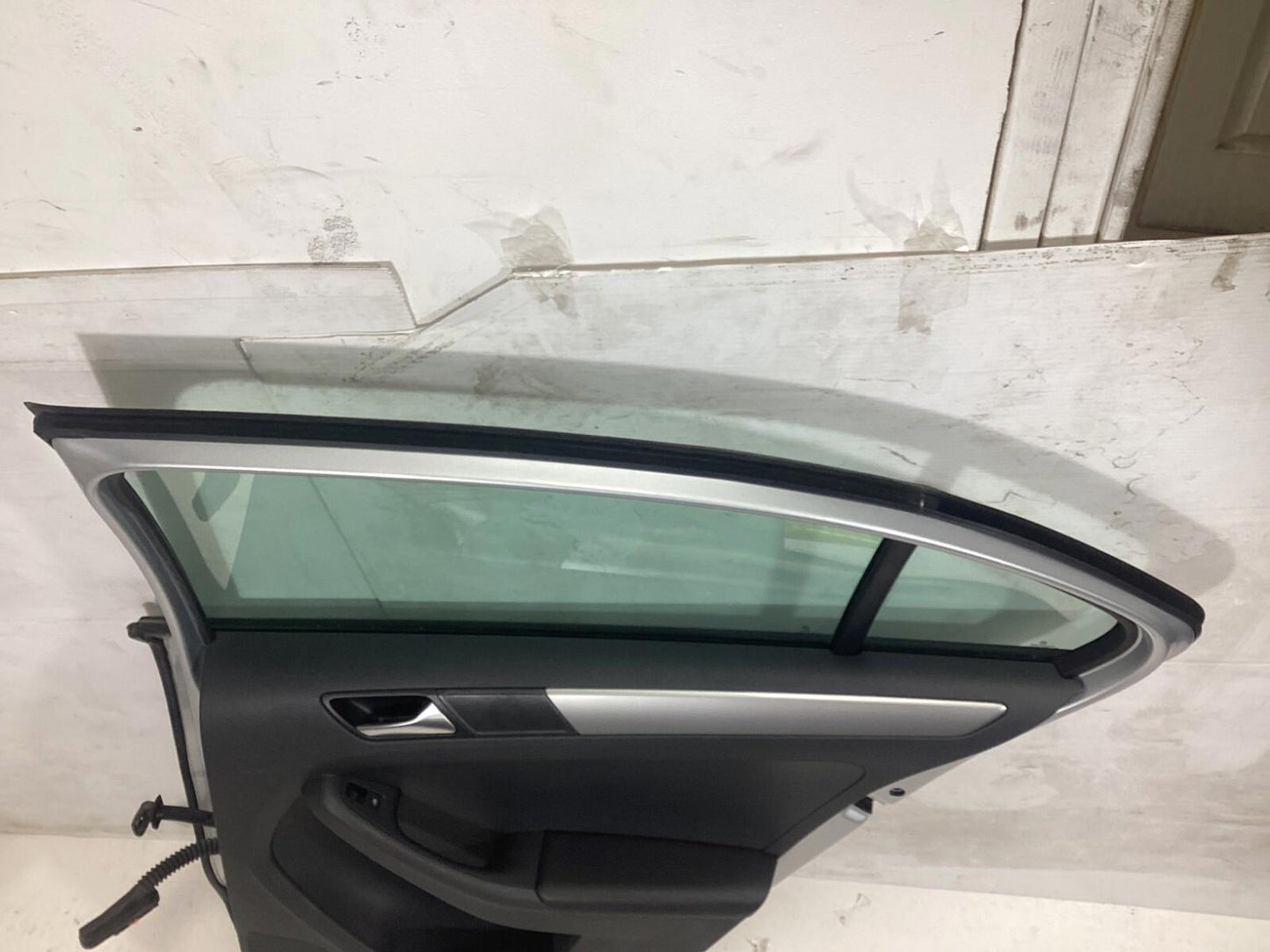 2011 - 2018 Volkswagen Jetta Rear Right Side Door W/ Door Panel & Window OEM .