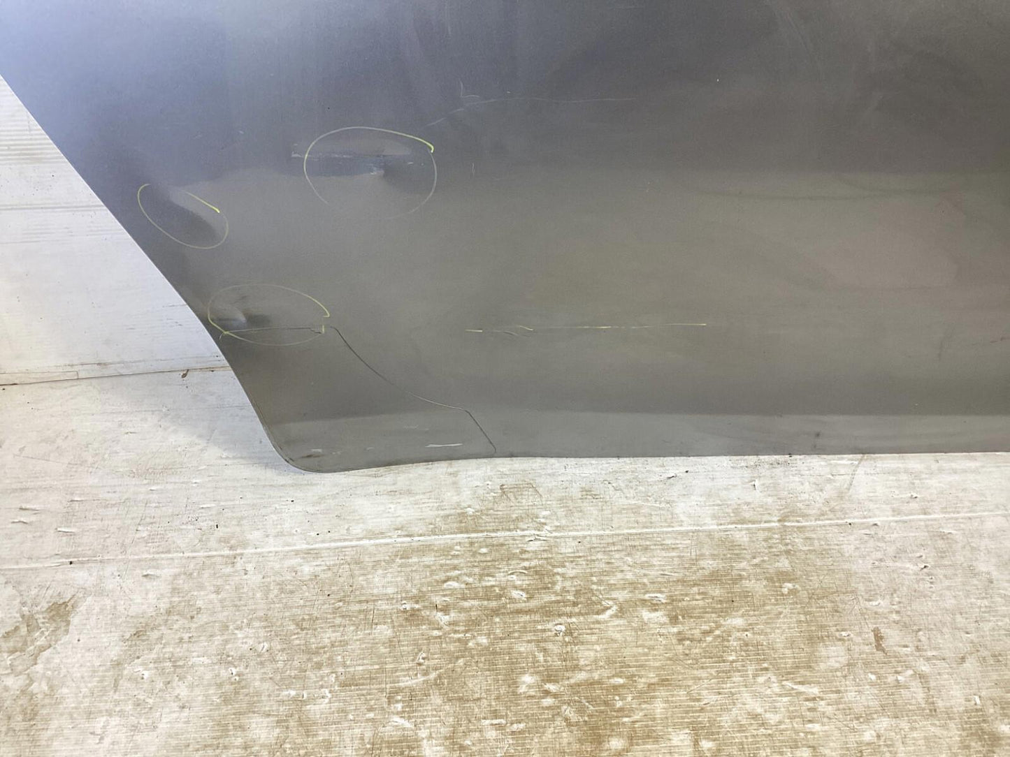 2011-2014 TOYOTA SIENNA Rear Passenger Side Complete Door Assembly w/ Glass OEM