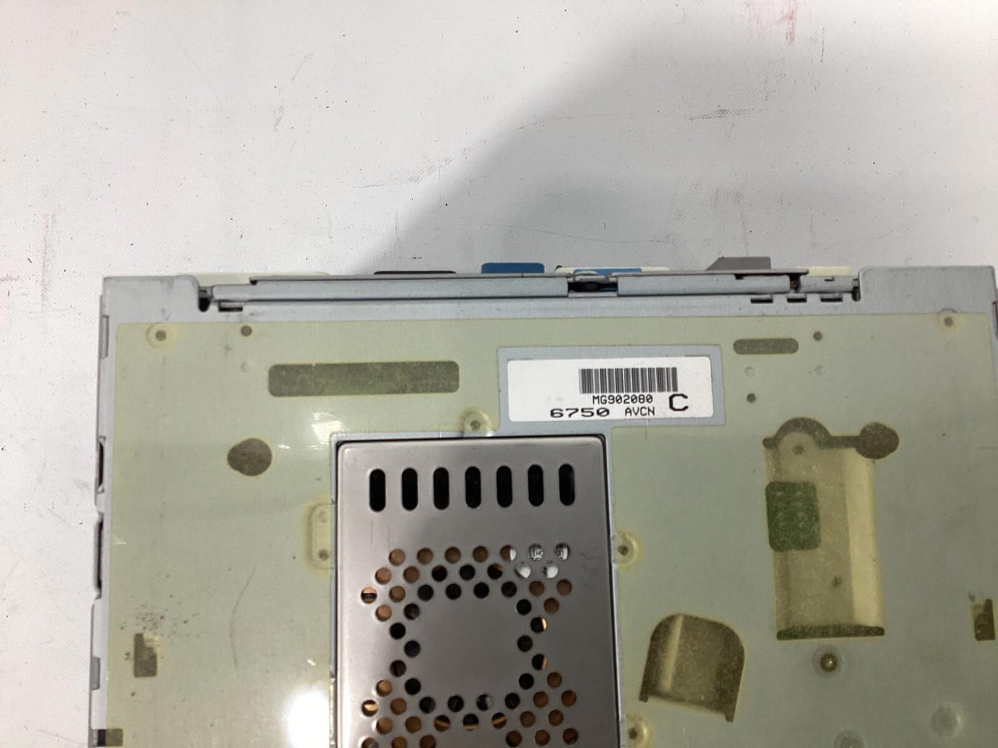 2011-2014 Toyota Sienna JBL Radio With Display Screen With Navi 86120-08250 OEM.