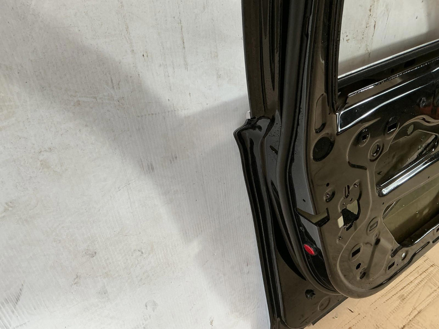 2009 - 2015 BMW 740i F01 Front Left Driver Side Door Shell Panel OEM.
