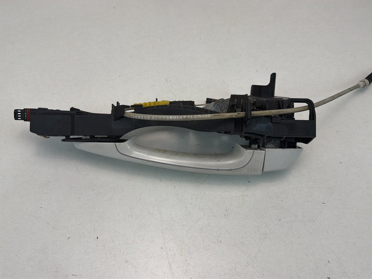 2014-2016 BMW 228i Front Left Driver Side Exterior Door Handle OEM