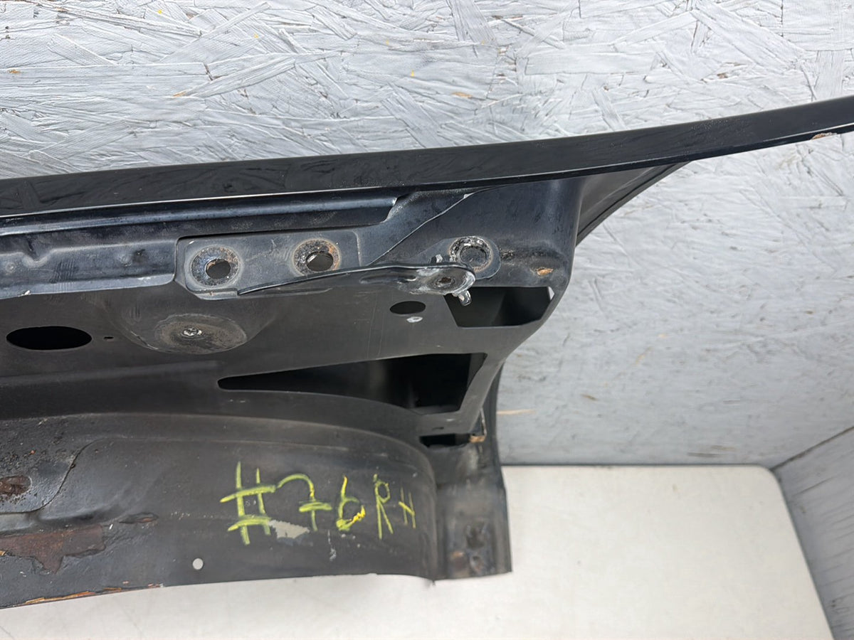 2007-2008 Cadillac Escalade - Front Right Passenger Side Fender OEM