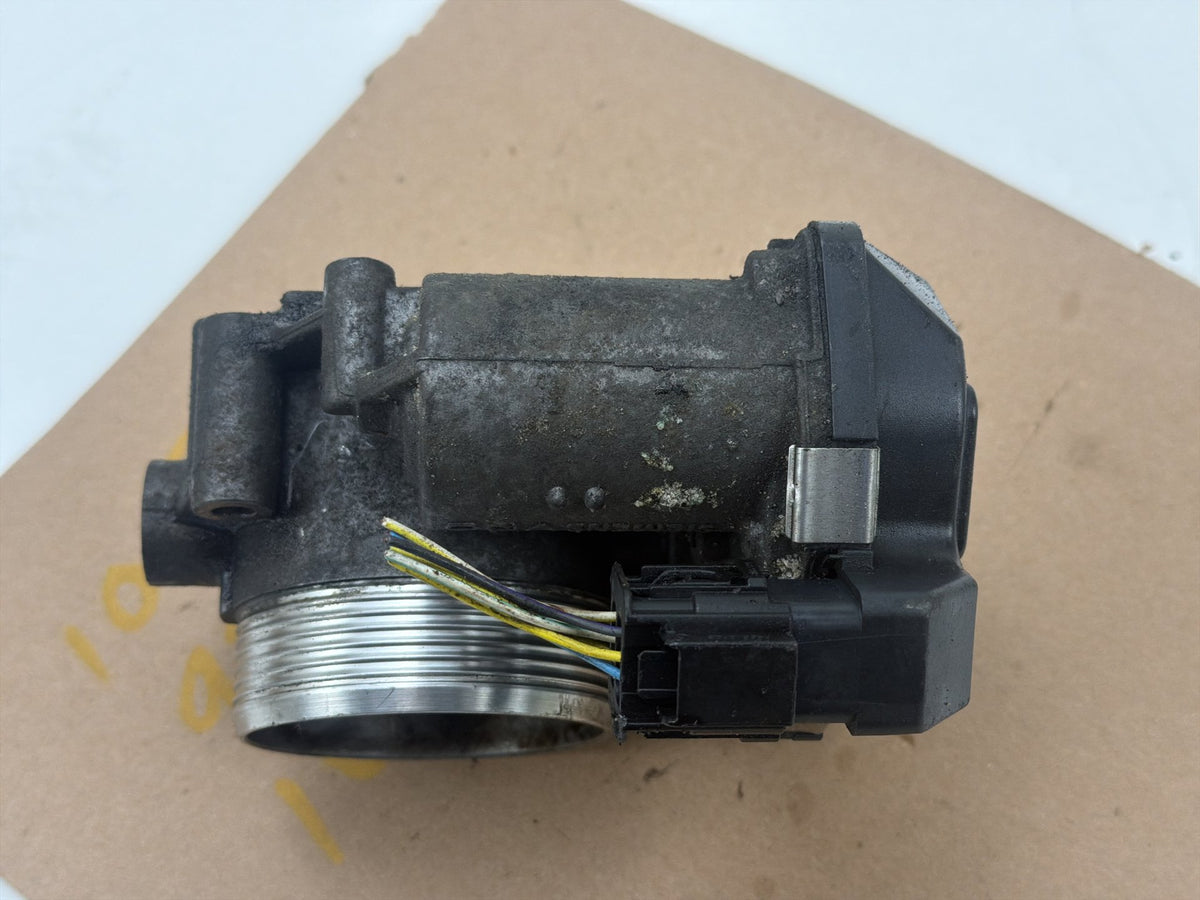 2011-2016 BMW 550i xDrive 4.4L Engine Throttle Body 7555944 OEM
