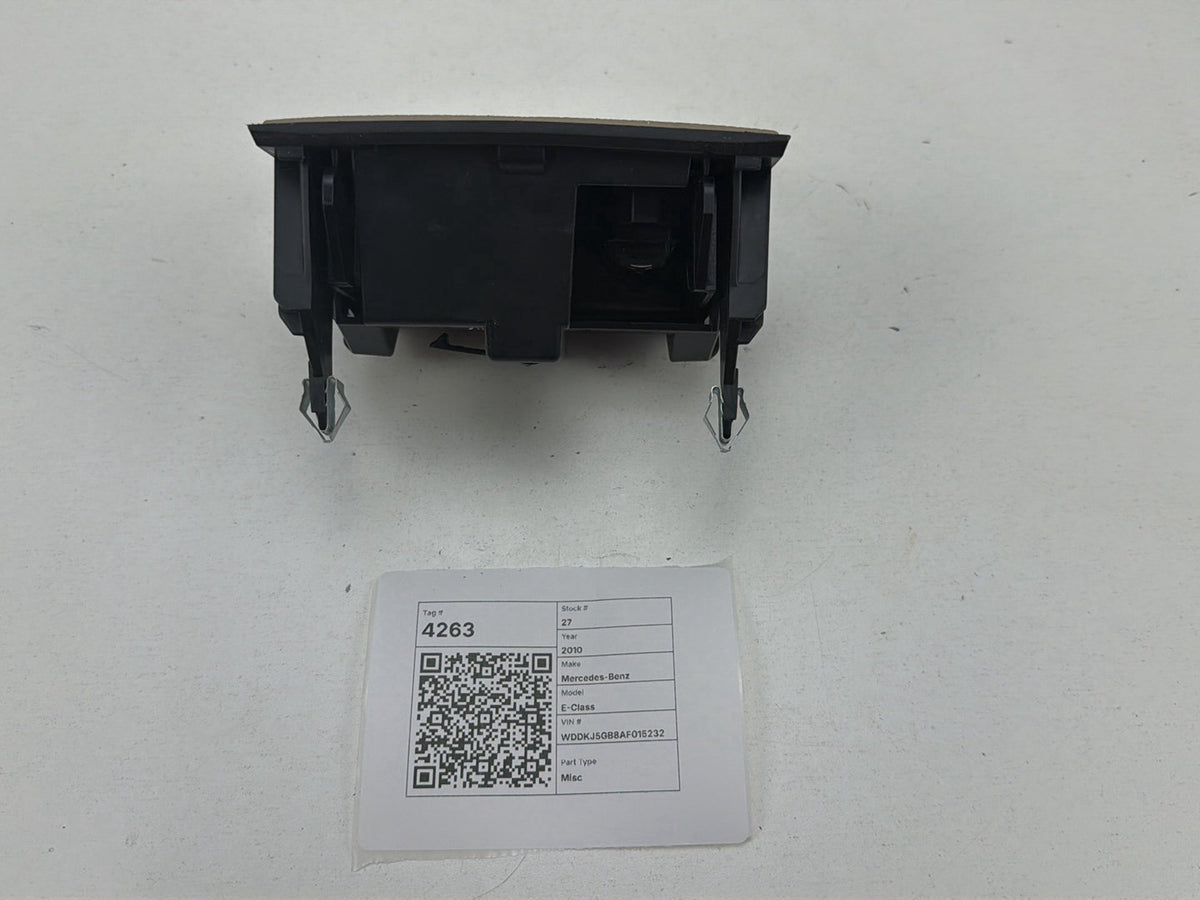 2010-2014 Mercedes-Benz E-Class-Center Console Ashtray Ash Tray A2048100130 OEM