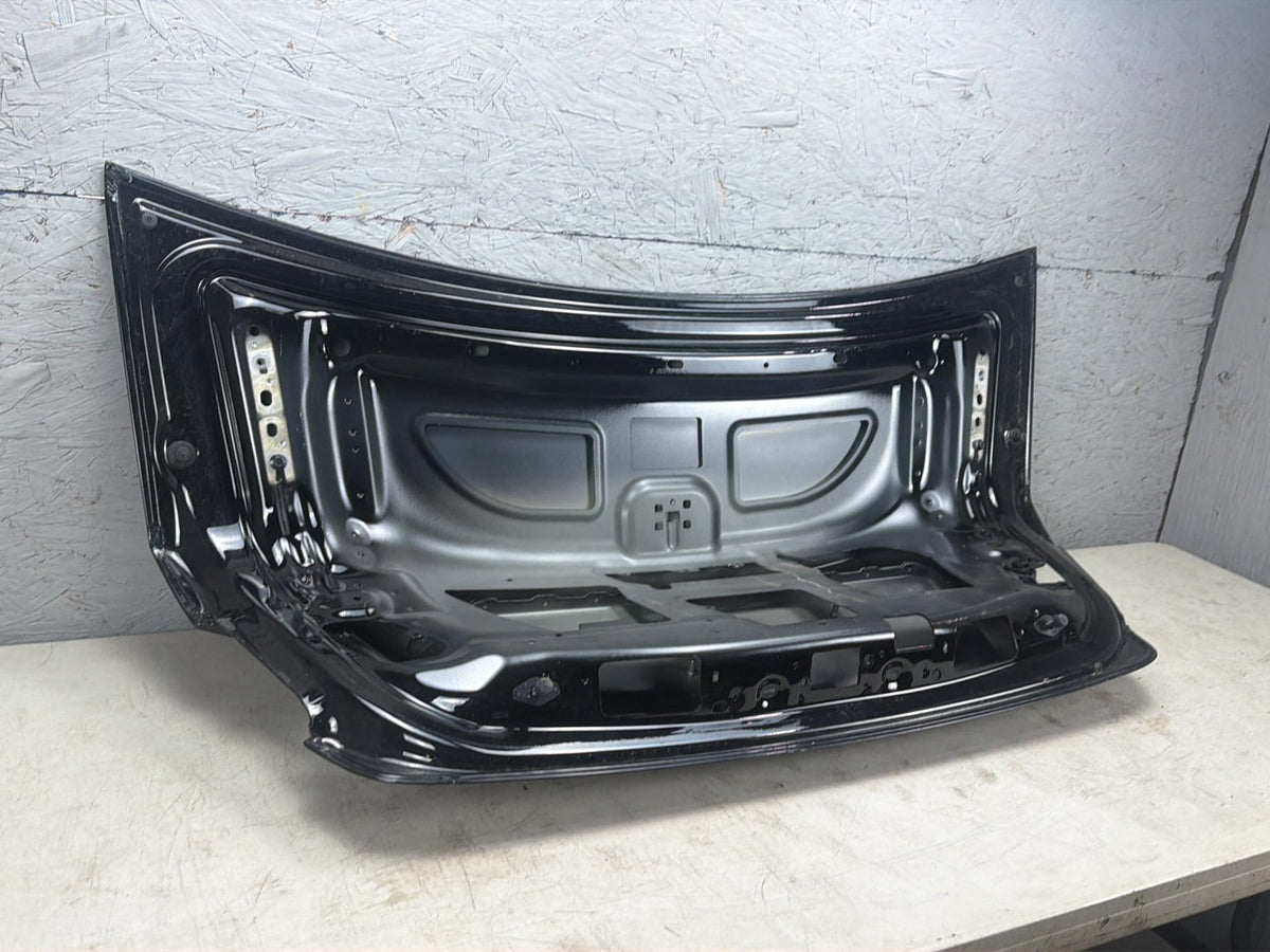 2010-2016 Mercedes-Benz E350 4Matic Trunk Lid Decklid Shell Panel OEM