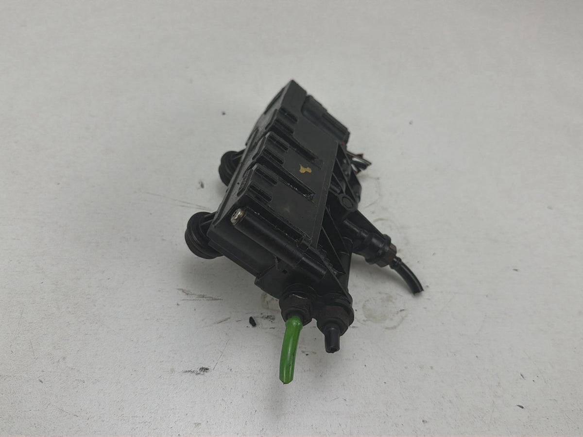2010-2013 Land Rover Range Rover Sport Air Suspension Control Valve OEM