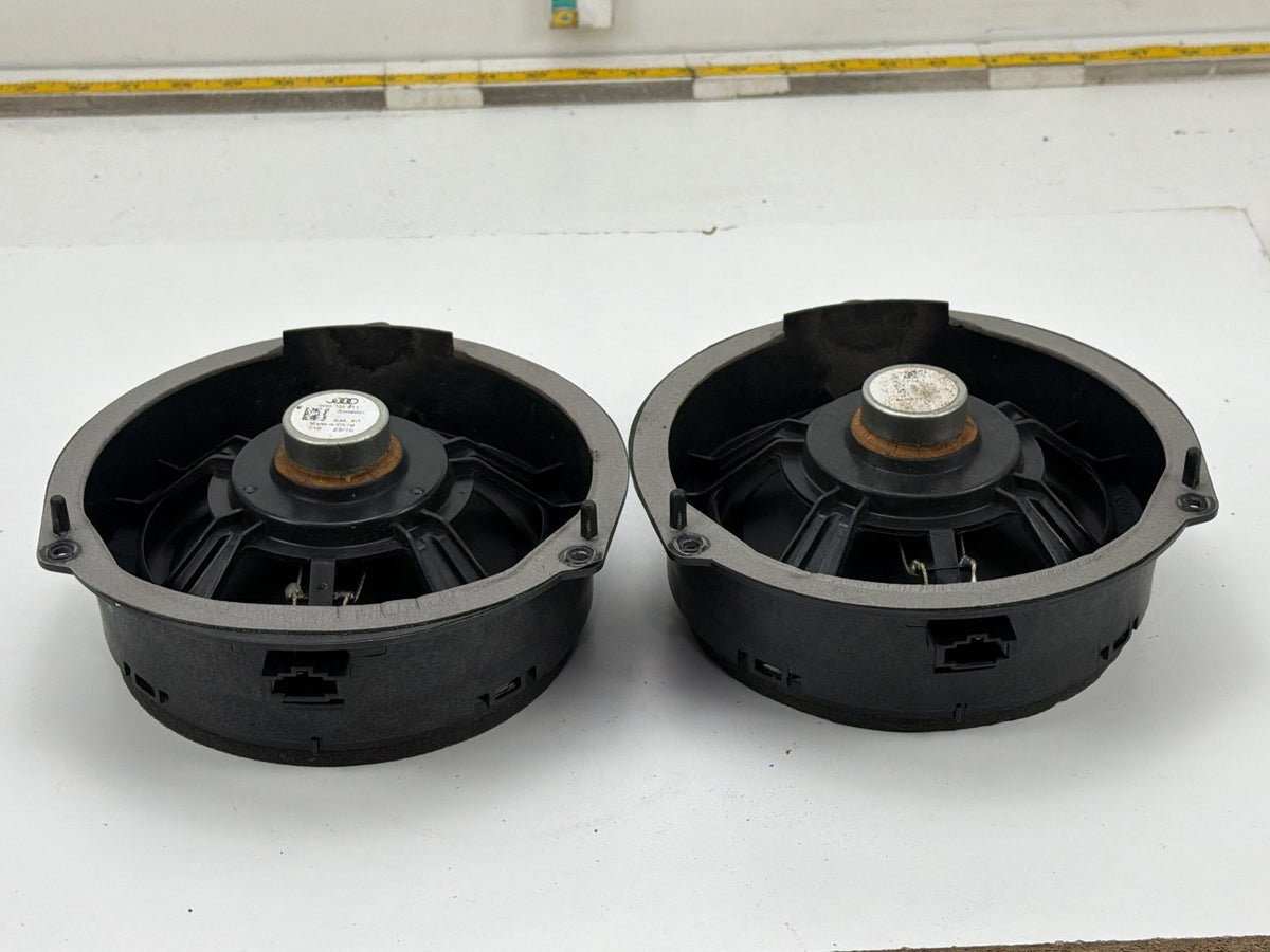 2013-2017 Audi Q5 Rear Left Right Side Door Audio Speaker Midrange 8R0035411 OEM