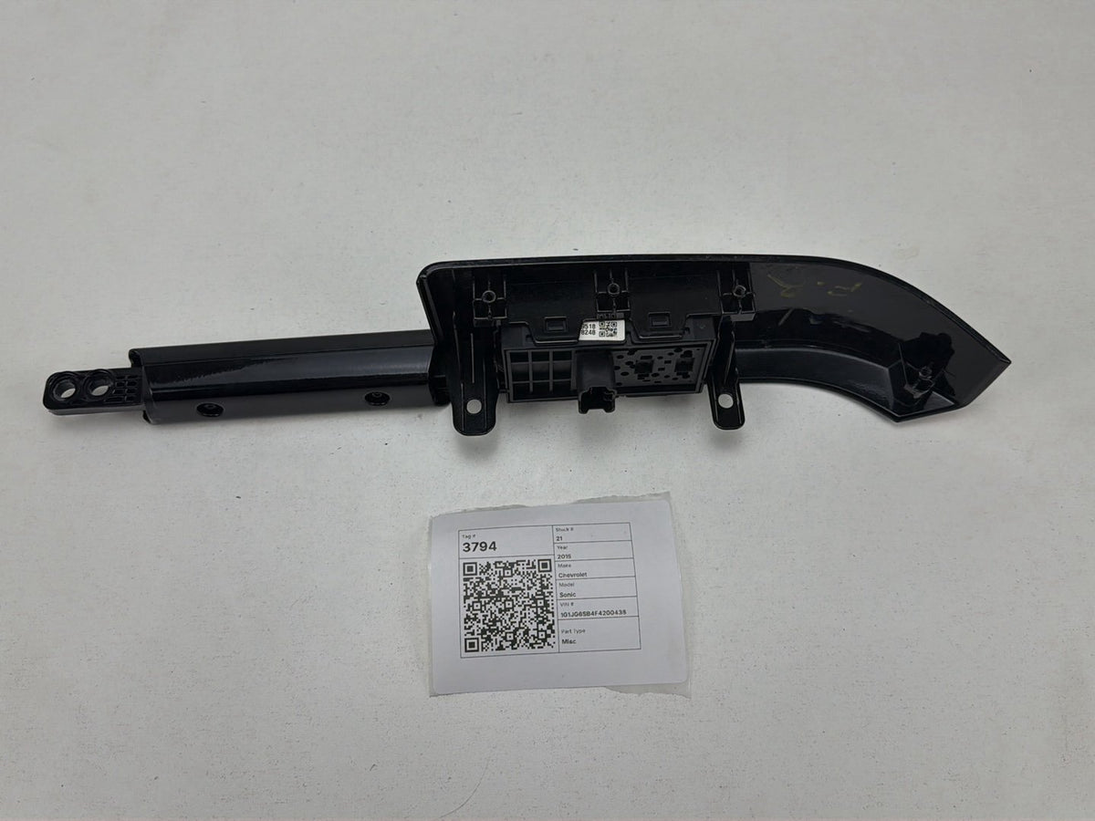 2012-2016 Chevrolet Sonic RS Front Right Passenger Power Window Switch Bezel OEM
