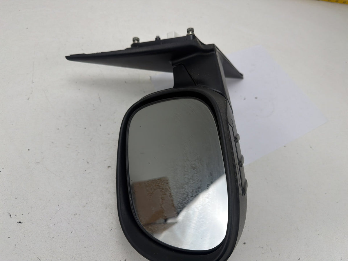 2014-2017 Kia Soul Front Left Driver Side Power Door Mirror 87610-B25009H OEM