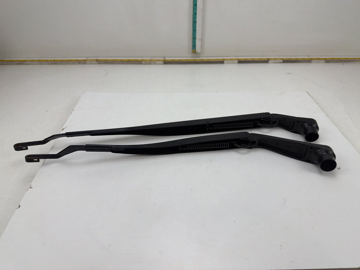 2011-2015 Jeep Grand Cherokee Front Windshield Wiper Arm Pair OEM