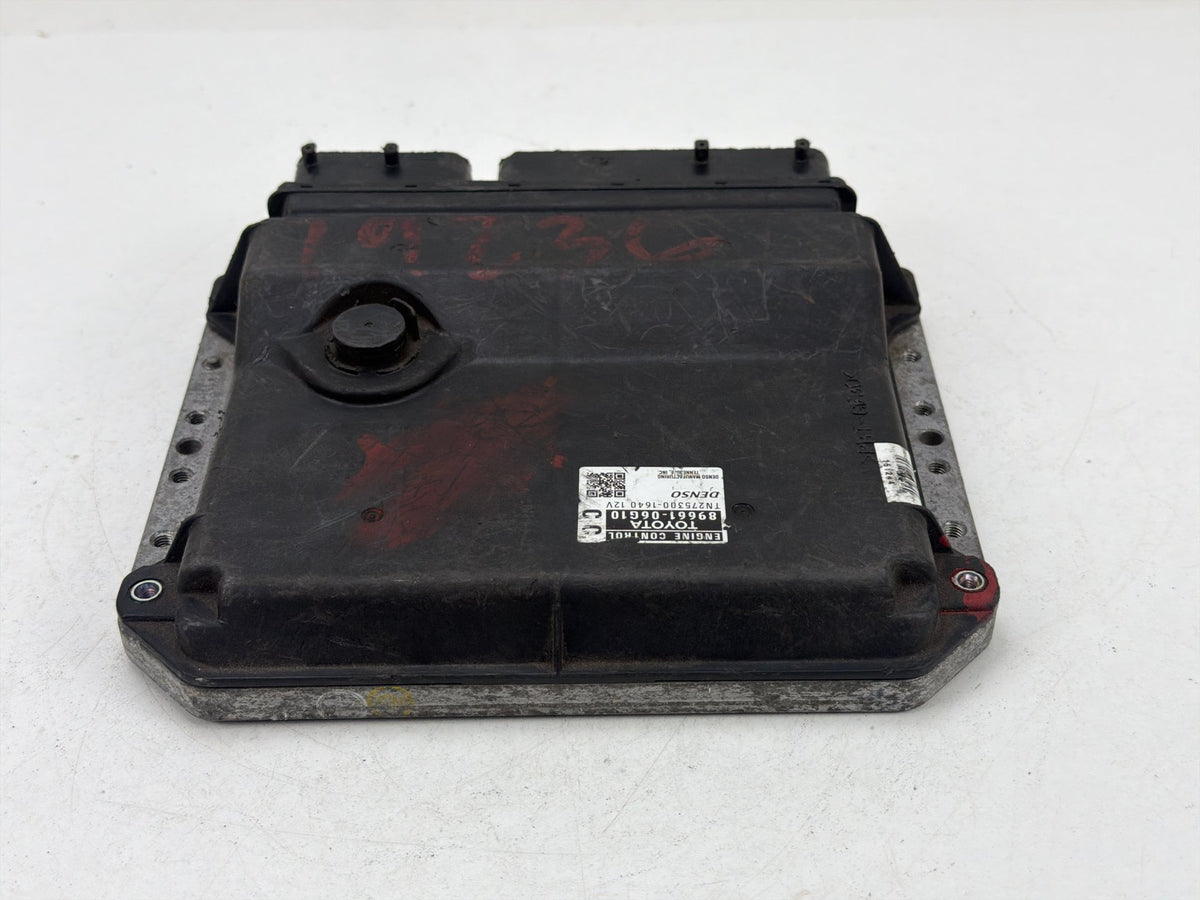 2008-2009 Toyota Camry Engine Computer Control Module 89661-06G10 OEM