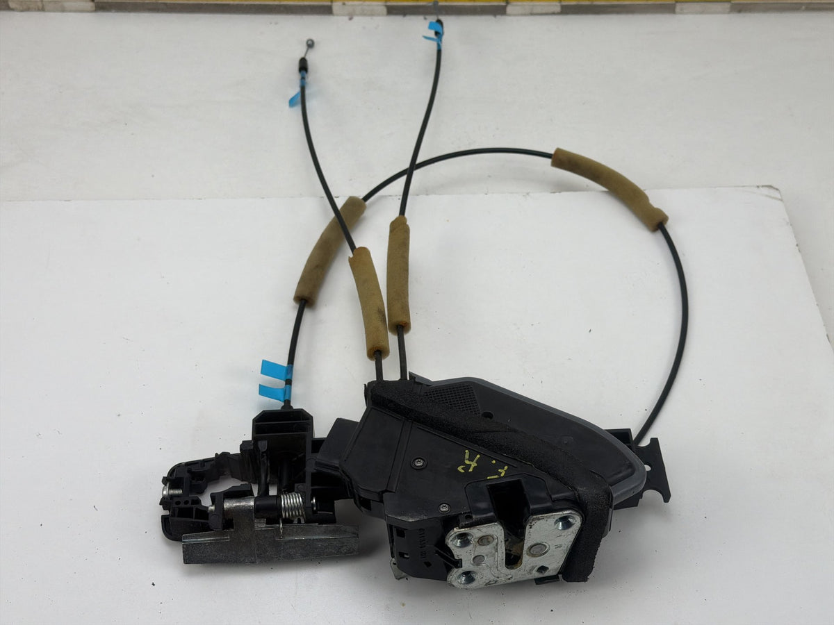2013-2018 Nissan Altima Front Right Side Door Lock Actuator Latch Carrier OEM