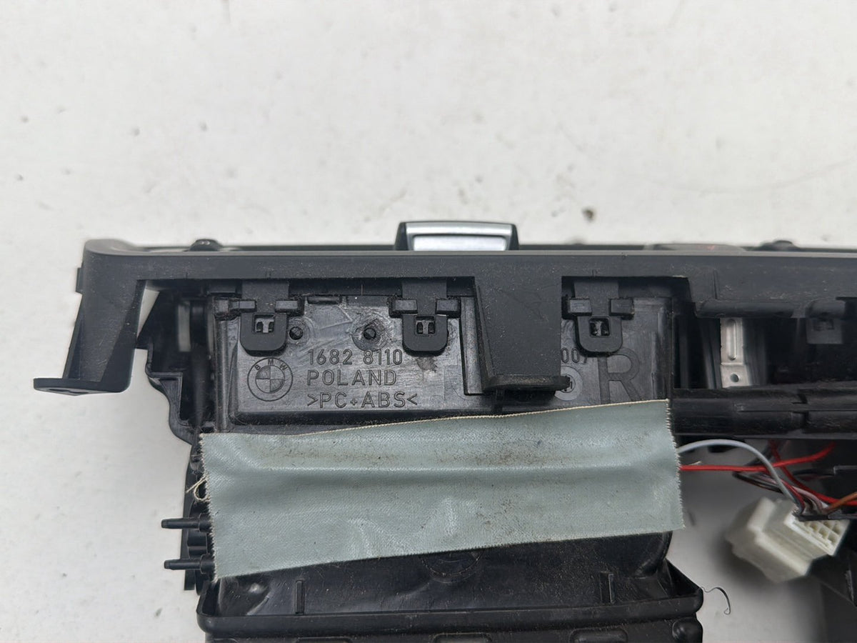2011-2016 BMW F10 528i Center Dashboard AC Heat Air Vent Grille 07621-Z01 OEM