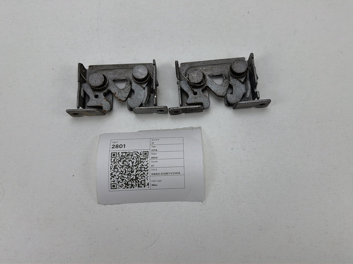 2014 BMW X1 E84 SUV Hood Latch 5123-7115 229 OEM