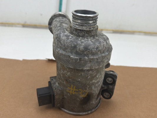 2012-2016 BMW 528i F10 Electric Coolant Water Pump 11517604027 OEM