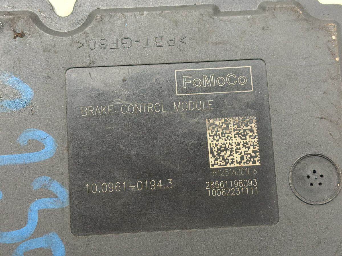 2012-2014 Ford Focus ABS Anti-Lock Brake Pump Control Module BV61-2C405-AJ OEM