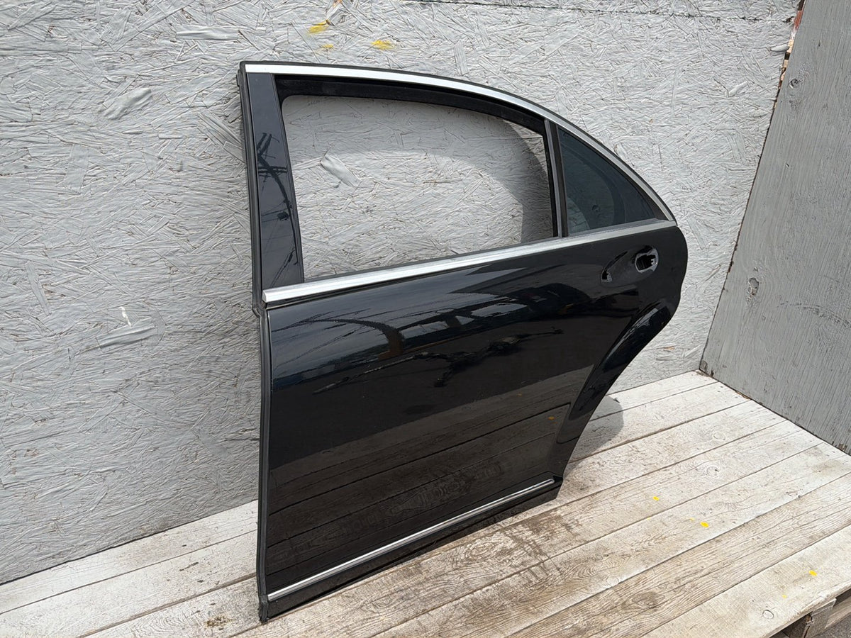 2007-2013 Mercedes-Benz S-Class 550 W221 Left Rear Door Shell OEM